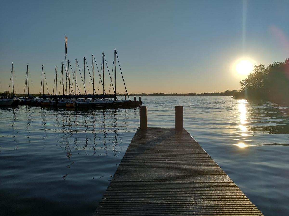 B&Bslapenopeeneiland Kaag Exteriér fotografie